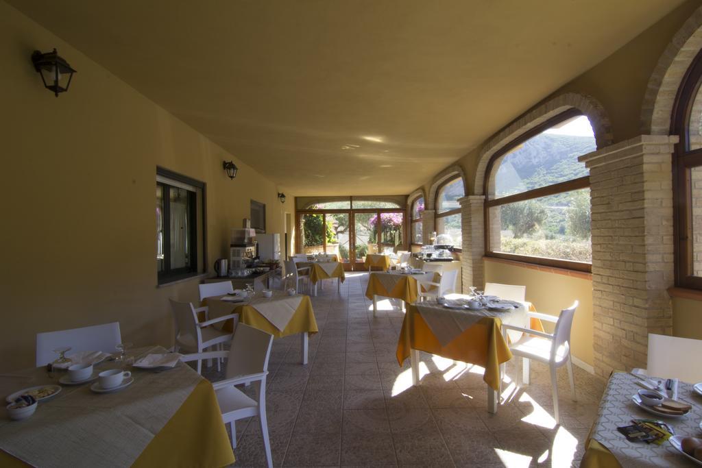 Agriturismo Sa Rocca Iglesias Exteriör bild